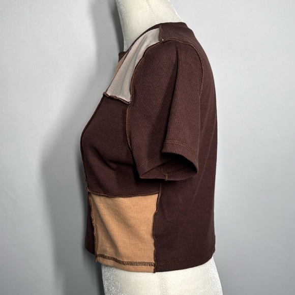 ๐3/$15 Shein Patchwork Brown Crop Top - Picture 4 of 7